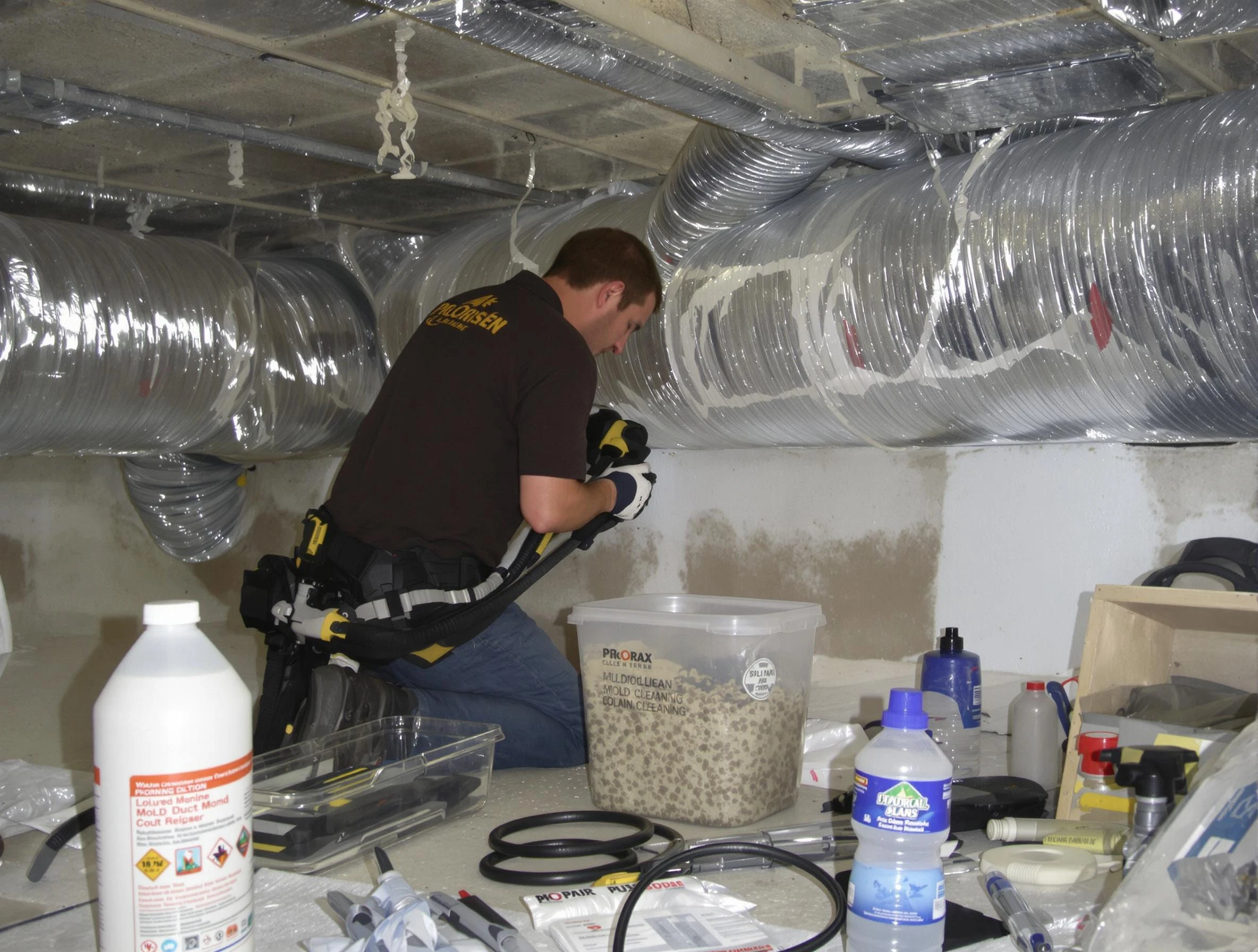 Hooper Air Duct Cleaning specialist performing professional mold removal from air ducts in Hooper